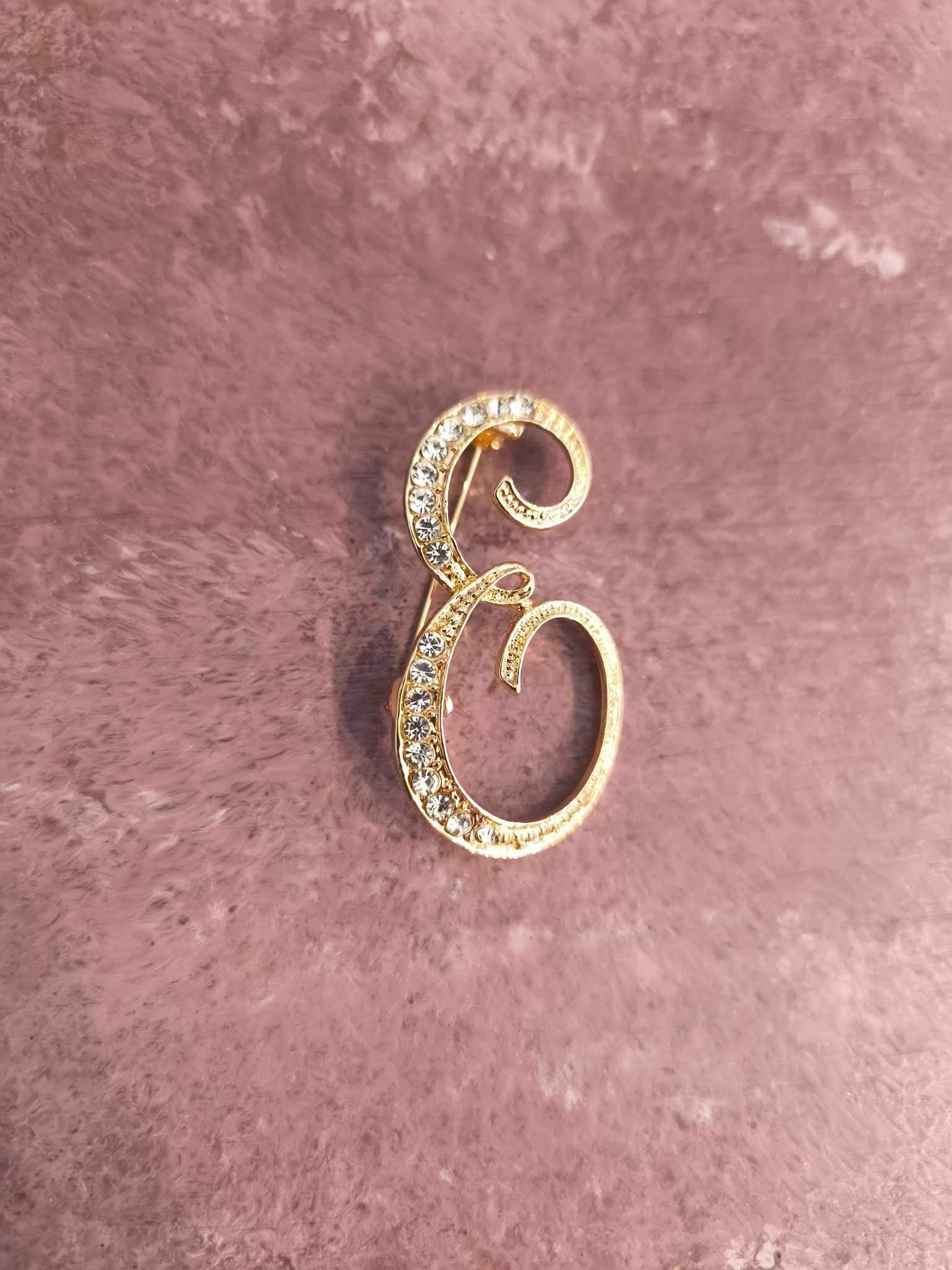 Καρφίτσα μονόγραμμα χρυσή Ε