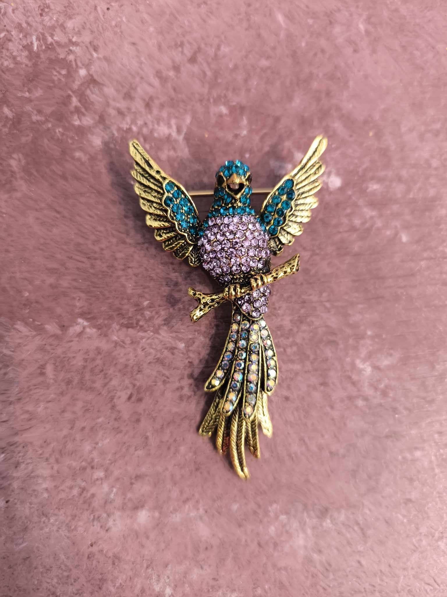 Καρφίτσα κολιμπρί