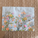 Χαρτοπετσέτα για decoupage 33×33εκ λουλουδάκια σε γαλάζιο φόντο