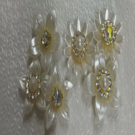 Λουλουδάκια περλέ με στρας διάφορα σχέδια 6τεμάχια